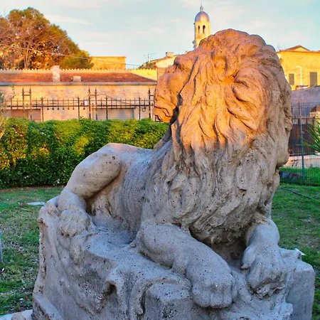 Palazzo Croghan Couette-café Torre Maggiore