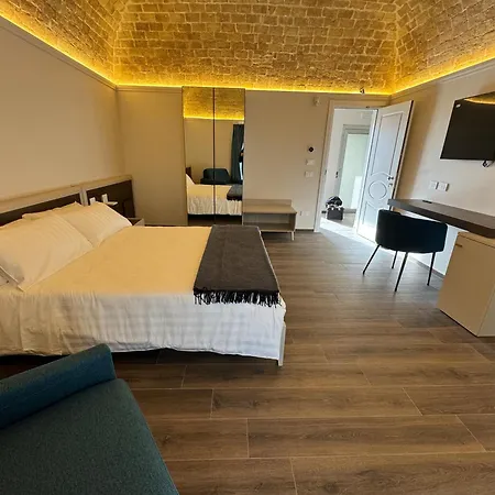 Palazzo Croghan Bed & Breakfast