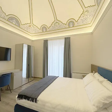 Frühstückspension Palazzo Croghan 4*