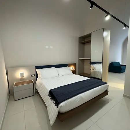 Palazzo Croghan Couette-café 4*