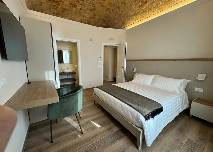 Palazzo Croghan 住宿加早餐酒店 4*